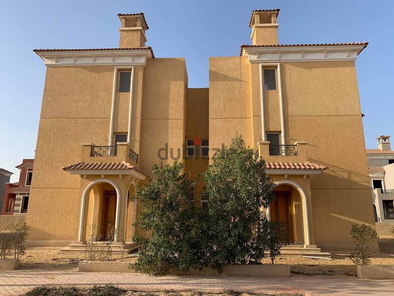 stand alone villa for sale with an area of ​​573 meters in Nyoum October Compound 1