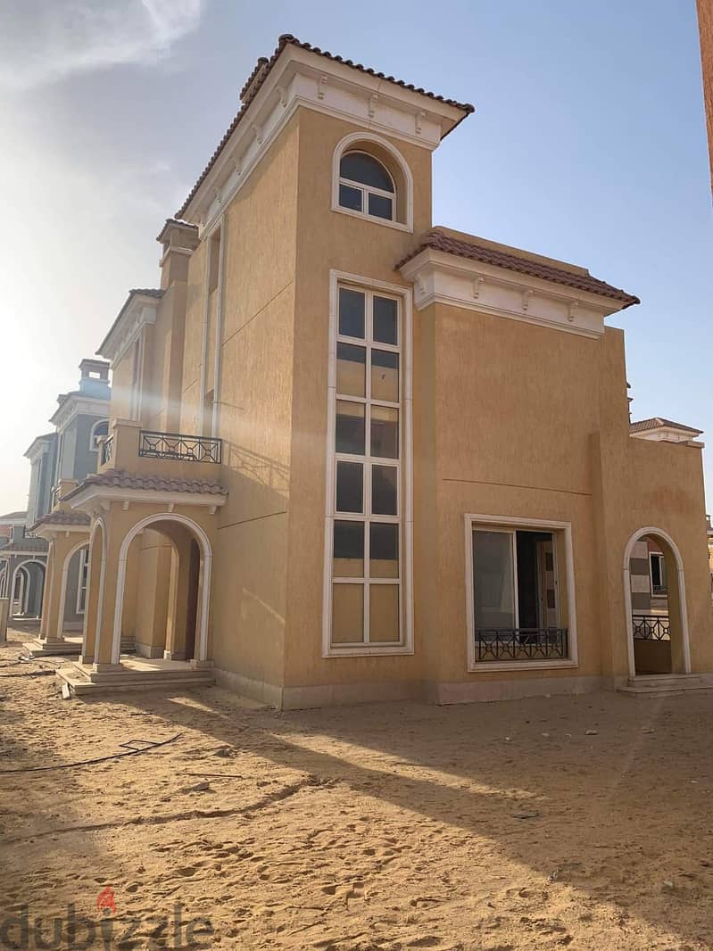stand alone villa for sale with an area of ​​573 meters in Nyoum October Compound 8