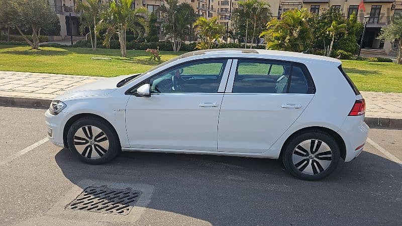Volkswagen Golf 2020 3