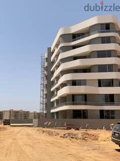 Apartment ground with garden and installments 0