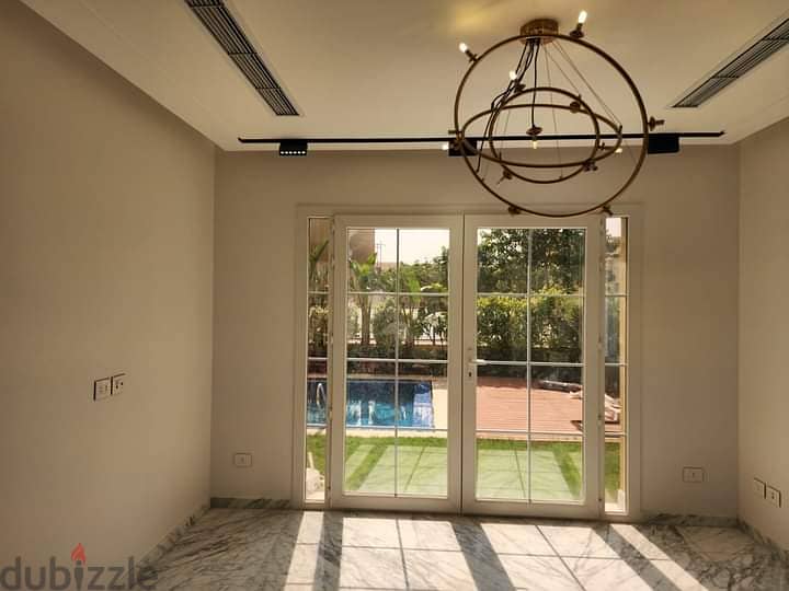 Standalone by land 1000m in lake view In The Heart Of New Cairo 5