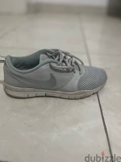 tennis sneakers nike shoes 36/37 shoes  nike جزمة