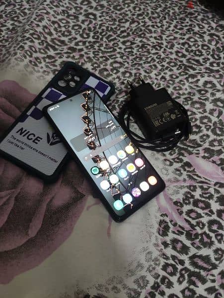 Samsung A52 5G نسخه منزلتش مصر بمعالج Sd750G وشاشه 120HZ اقراء الوصف 4