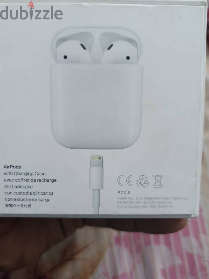 Apple Air Pods(2ndGen) with charging case 6