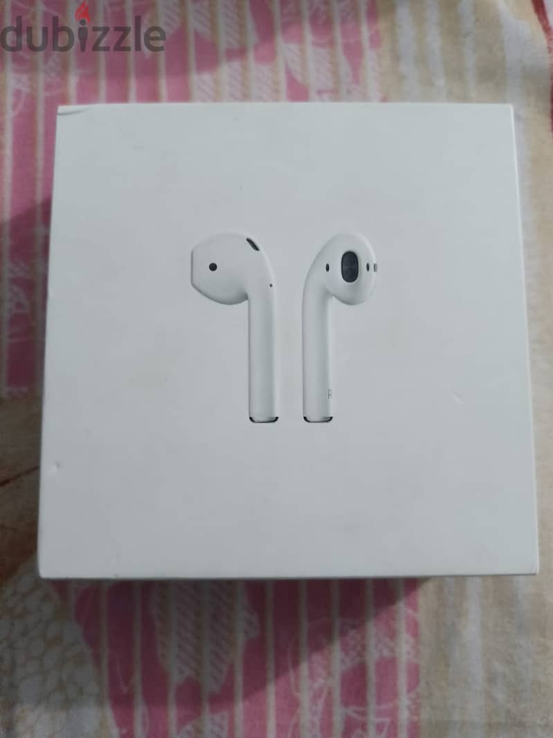 Apple Air Pods(2ndGen) with charging case 8