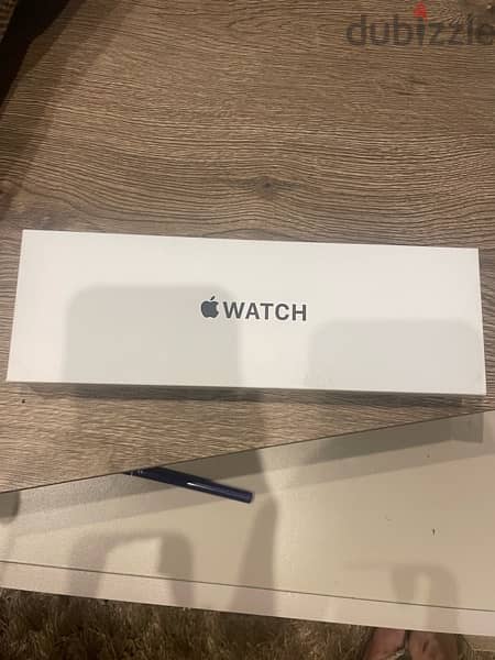 Apple watch_SE gen 2_40mm_midnight_new_15,000 le 1