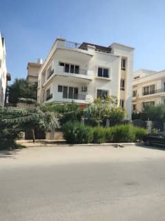Villa for sale in  South Academy Land area 600 meters 0