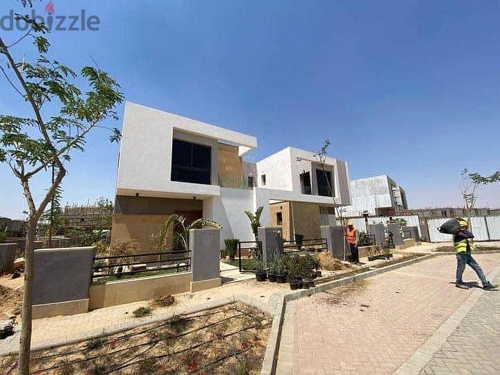 villa for sale fully finished at solana at shaikh zayed with installments 3