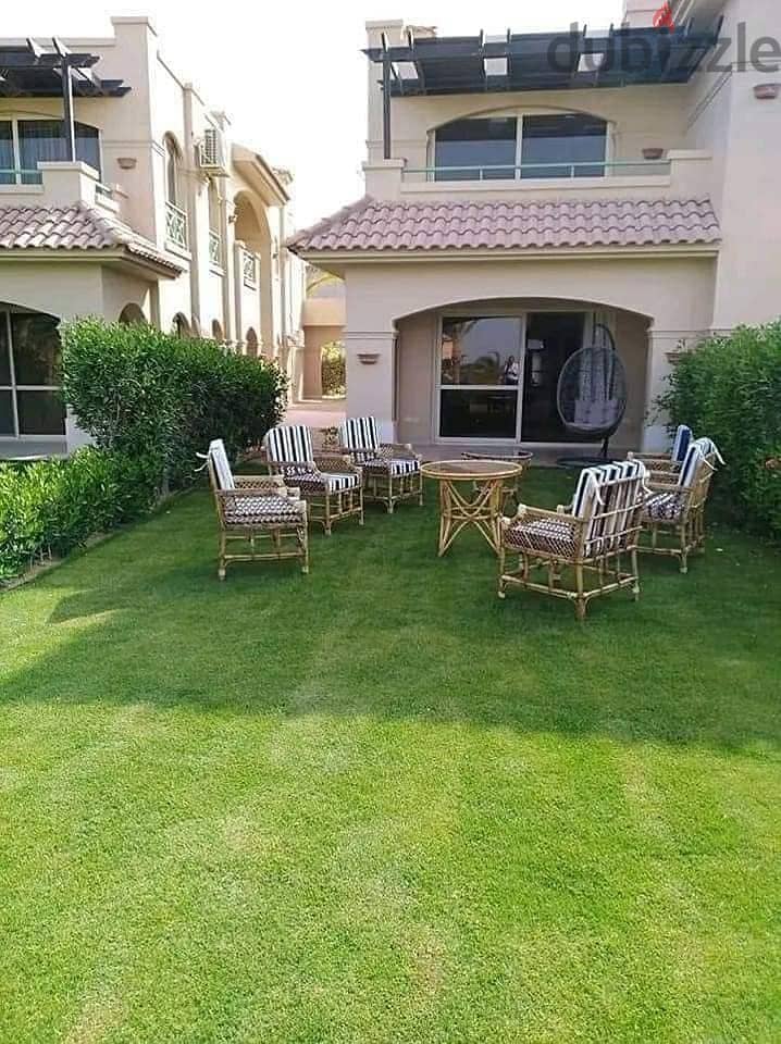 Ground chalet with a private garden and very high-end finishes directly on the sea in the most prestigious village in Ain Sokhna in La Vista Gardens 0