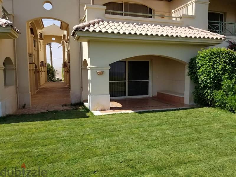 Ground chalet with a private garden and very high-end finishes directly on the sea in the most prestigious village in Ain Sokhna in La Vista Gardens 3