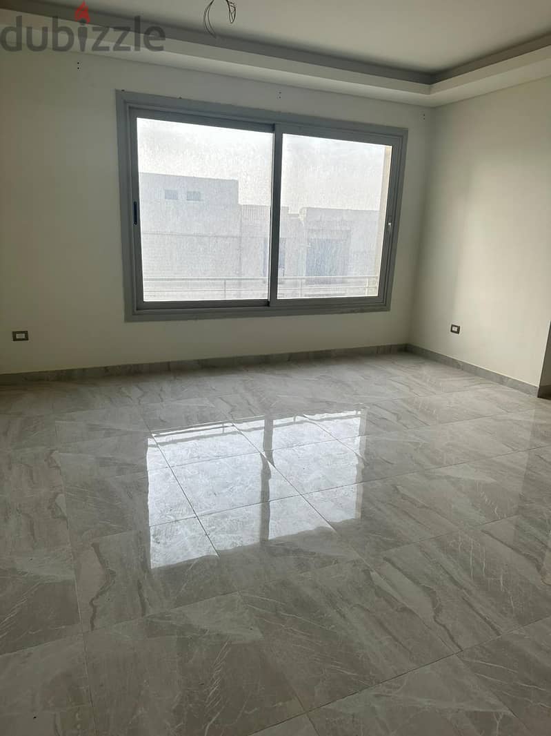 Semi furnished apartment 2 rooms rent in Village Gate Palm Hills New Cairo 2