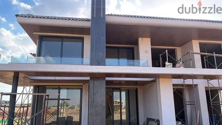 penthouse  by roof for sale 223m in Silver sand 2
