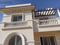 Classic standalone villa 525m with a land area of 800m for sale at the lowest price in Hyde Park in the Fifth Settlement 0