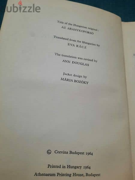 كتاب" التابوت الذهبى" روائي مترجم من المجرية إلى الإنجليزية 3