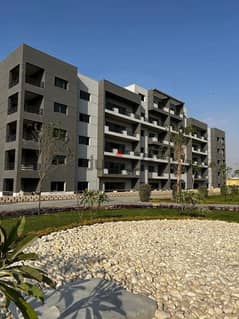شقة للبيع مساحة 128 متر في كمبوند كريك تاون التجمع الخامس في القاهرة الجديدة 0