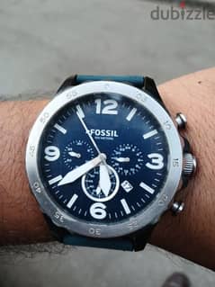 ساعة fossil فوسيل اصلية بعلبتها استعمال خفيف 0