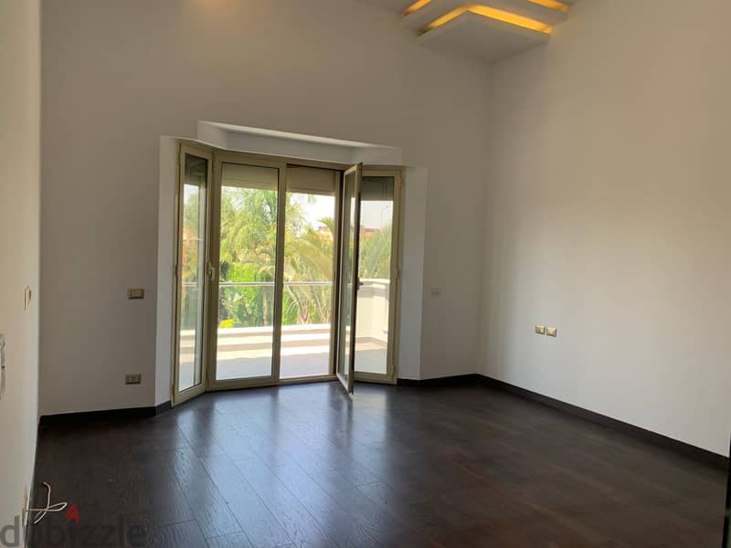 For Rent Townhouse Corner With Swimming Pool In Old Phases Palm Hills 6