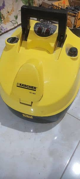 مكنسة كارشر متعددة الاستخدام بالبخار و المياة مودىل sv1902 karcher 11