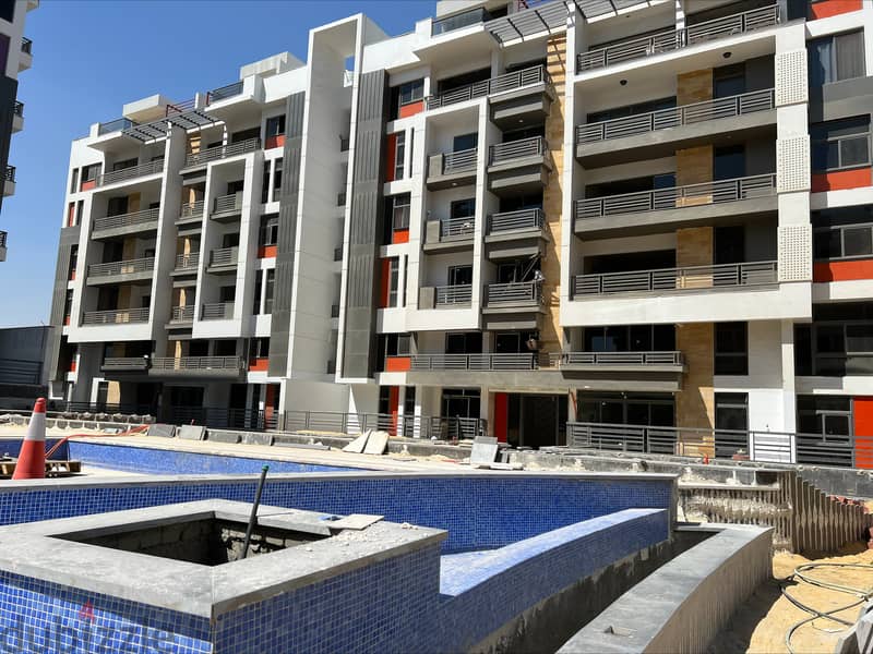 Apartment ready to move 50% down payment in icon compound new cairo 10