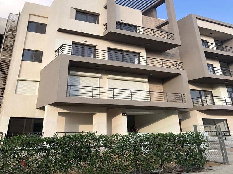 penthouse 189 m fully finished prime location , fifth square al marasem 10