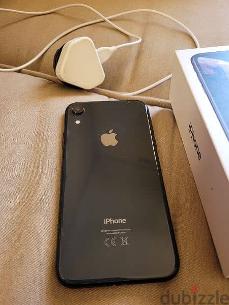 Iphone XR 128GB Good as new 1