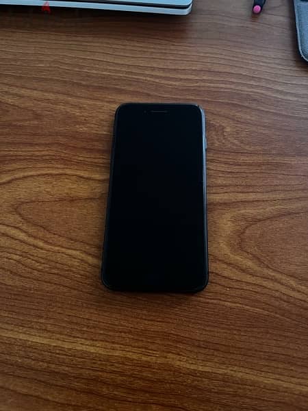 iPhone 8 - Black - 64 GB 0