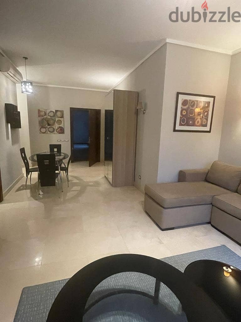 Fully-furnished studio for rent ultra super lux in prime location -The Village , 5th Settlement , New Cairo 3