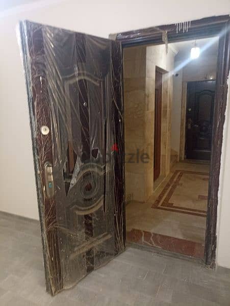 مكتب داري للايجار280 في  مصر الجديده دور ارضي مدخل خاص 1