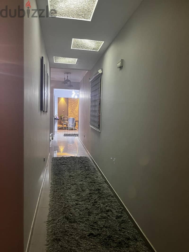 شقة فاضية للايجار 217 م بجاردن خاص  في كمبوند حسن علام في مدينة الشروق 3