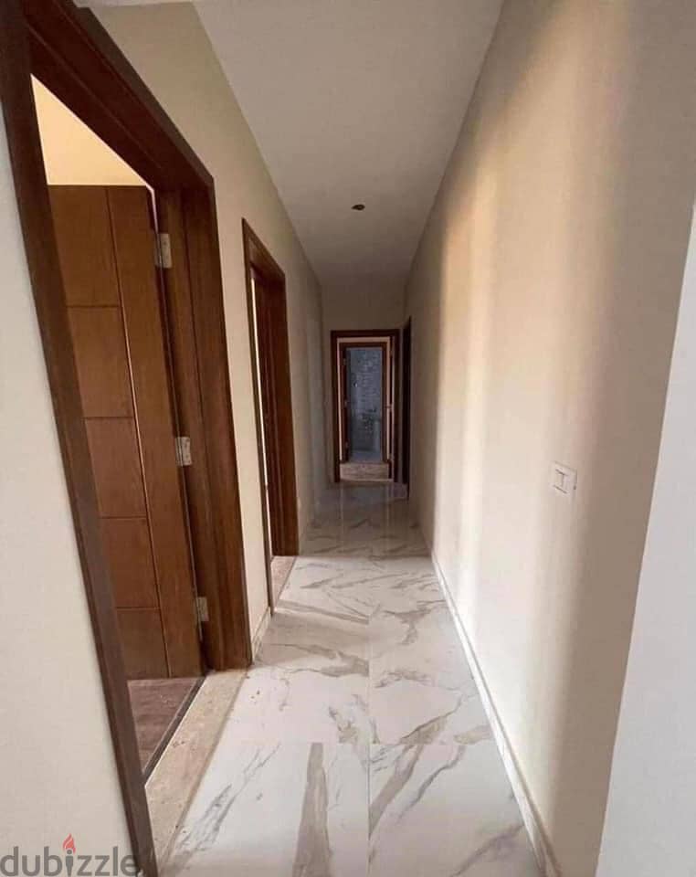 The last apartment for sale 250 meters in the First District Beit El Watan in the heart of the Fifth Settlement 2