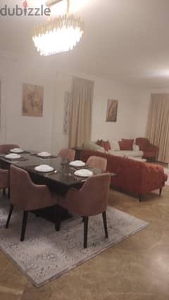 For Rent Apartment 237 M2 First Floor in Compound Mvida