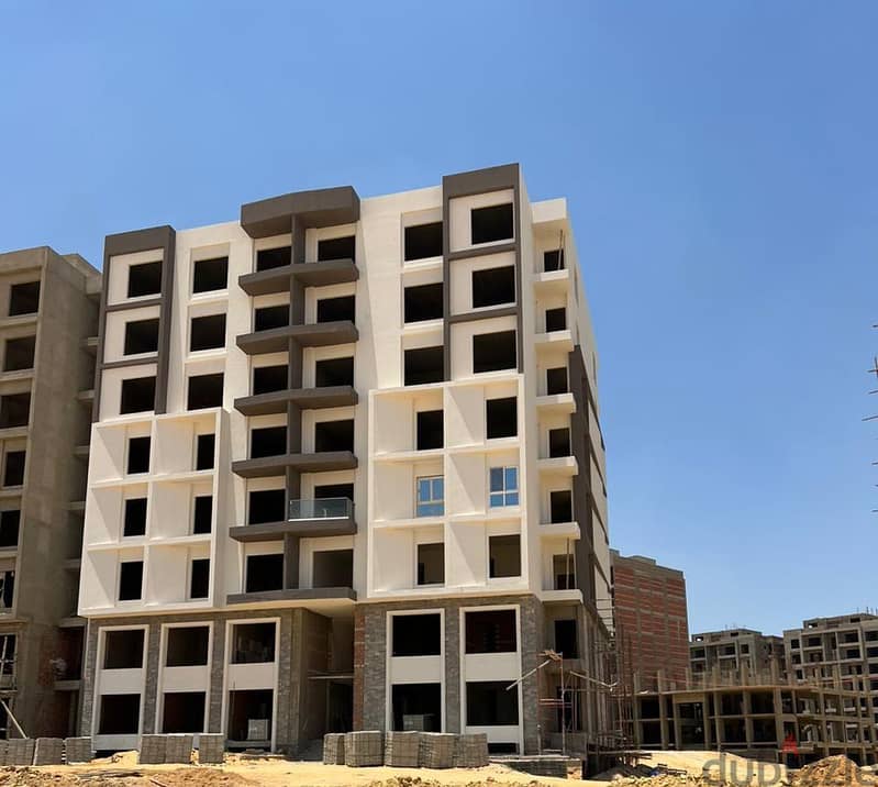 Apartment Ready to delivery 168 m Facing North - R7 New Capital Green Avenue 5