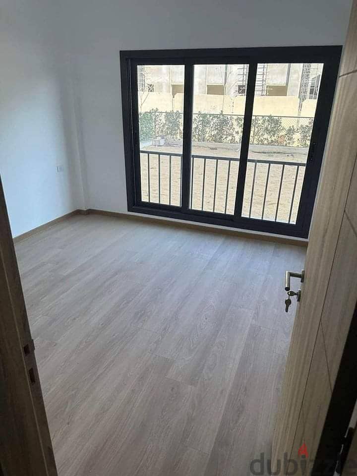 penthouse  by roof for sale 149 m in ALMARASEM 4