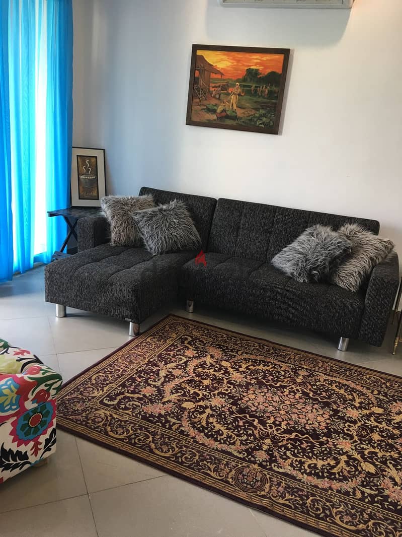 For Rent Furnished Apartment 211 M2 in Compound Park View 13