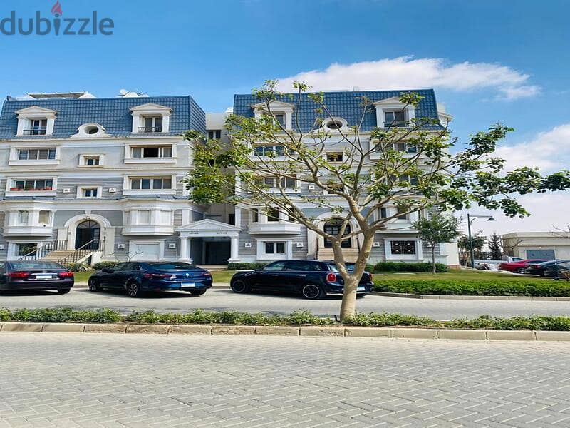 Fully - Finished Apartment with Prime view For Sale in  Mountain view Hyde Park - New Cairo 1