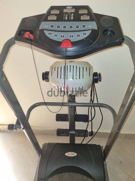 Treadmill مشاية كهربائية ماركة vegamax 3000M 5