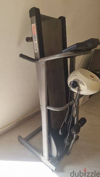 Treadmill مشاية كهربائية ماركة vegamax 3000M 8