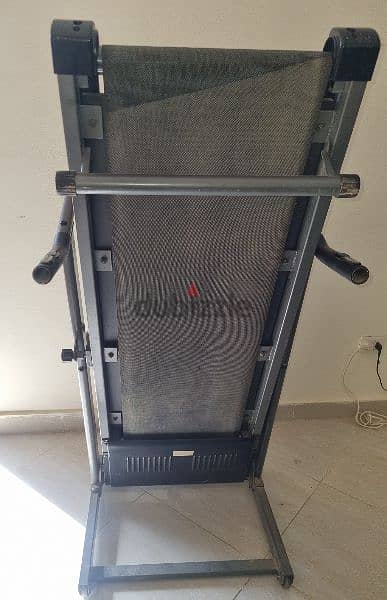 Treadmill مشاية كهربائية ماركة vegamax 3000M 9