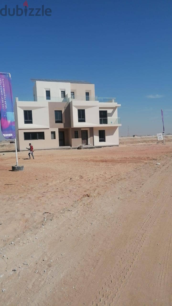 Fully Finished Double View Apartment 157 Meters For Sale In 7 Year Installments In VYE Sodic, Sheikh Zayed 4