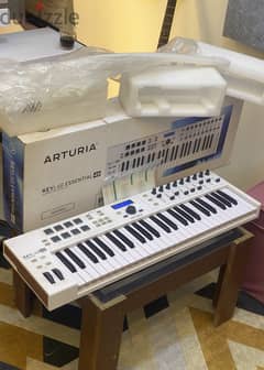 Arturia KeyLab Essential 49 MIDI Controller Keyboard White, KEYLAB49ES