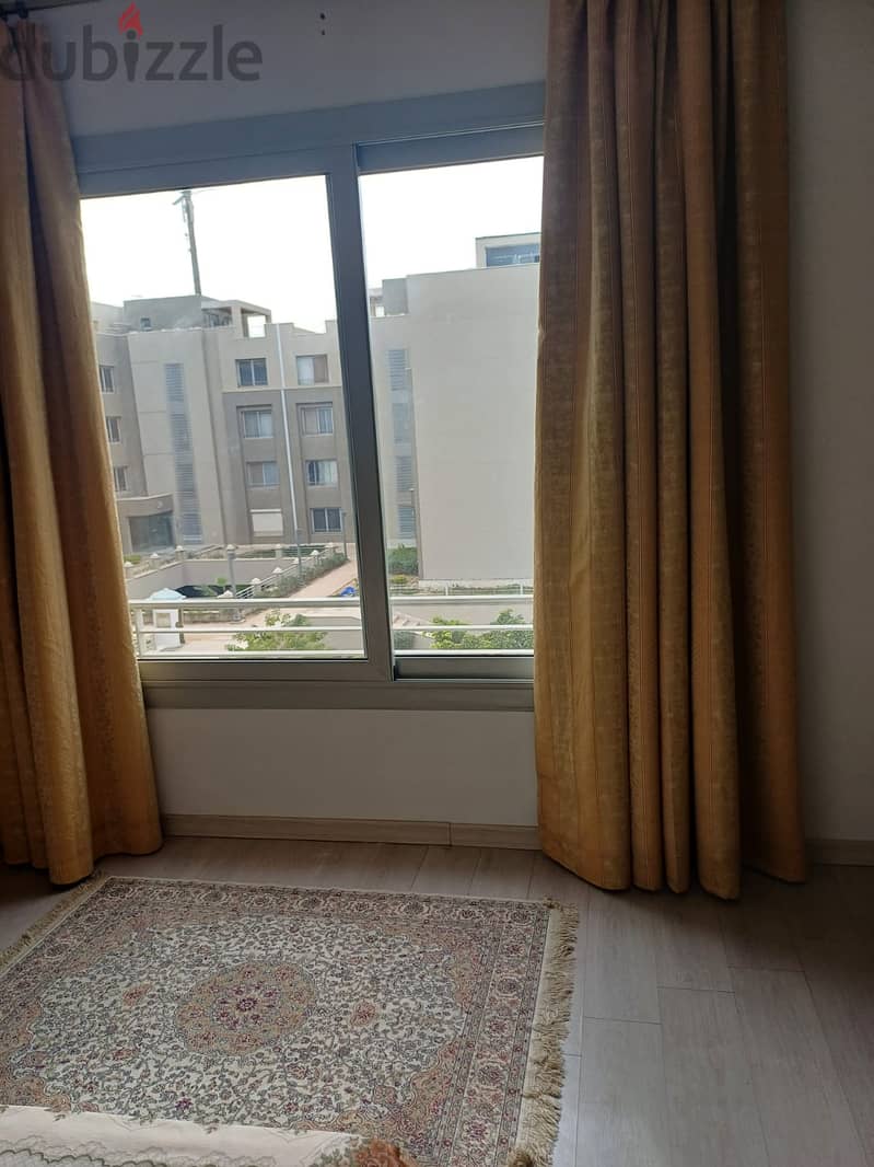 Studio For rent 88 m prime location View Landscape Super Lux finishing Fully furnished in Compound Village Gate 3