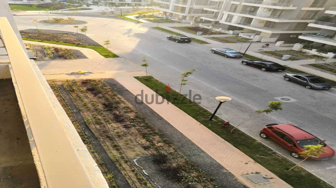 Apartment for sale in New Cairo at a special price from Taj City 1