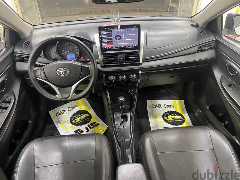 Toyota Yaris 2015 automatic 8