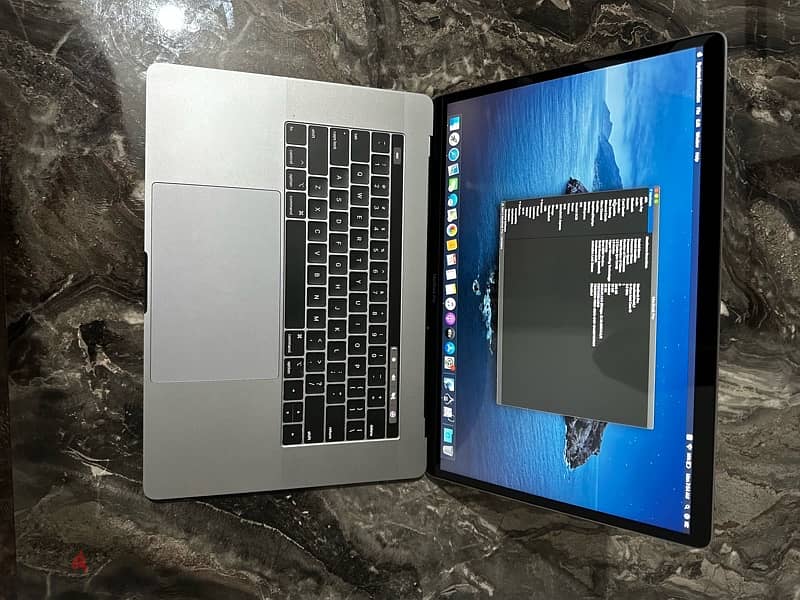 ‏Macbook Pro A1990 (2018) Laptop 15.4-Inch Display Core i9 Processor 9
