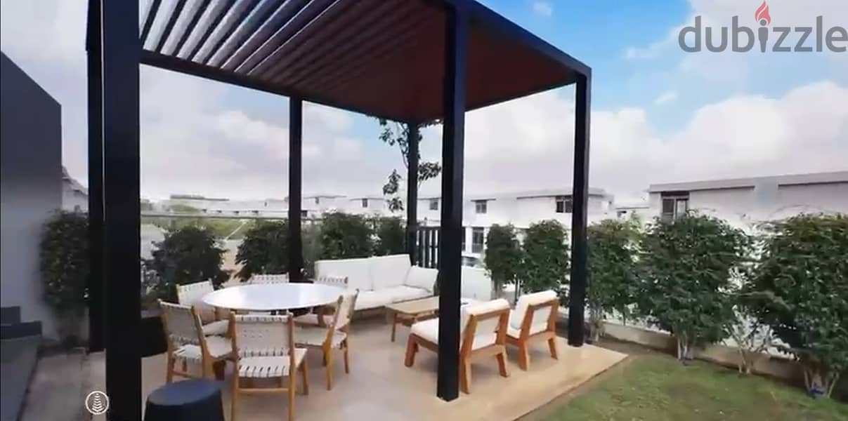Ground floor apartment with a private garden in the Investors District, immediate receipt, installments over 5 years, for saleشقة أرضي بجاردن خاصة 5