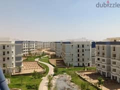 3-bedroom apartment, immediate receipt from Mountain View Hyde Park, in the heart of Fifth Settlement, installments over 7 yearsشقة 3 غرف إستلام فوري