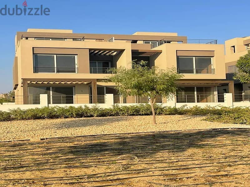 Twin house with immediate delivery in Palm Hills Compound, New Cairo, with a 20% down payment and the rest over 8 years without interest. 7