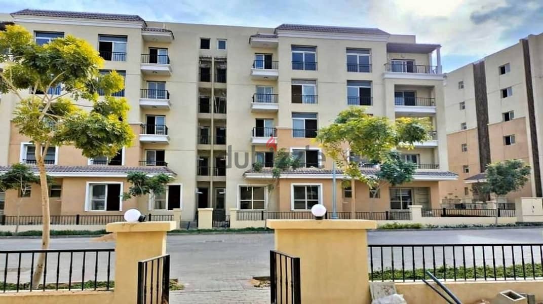 3-bedroom apartment for sale in Sarai Compound, with a down payment of 700,000 and installments over 8 years without interest. 8