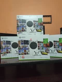 Xbox Series S + GAME PASS ULTIMATE 0