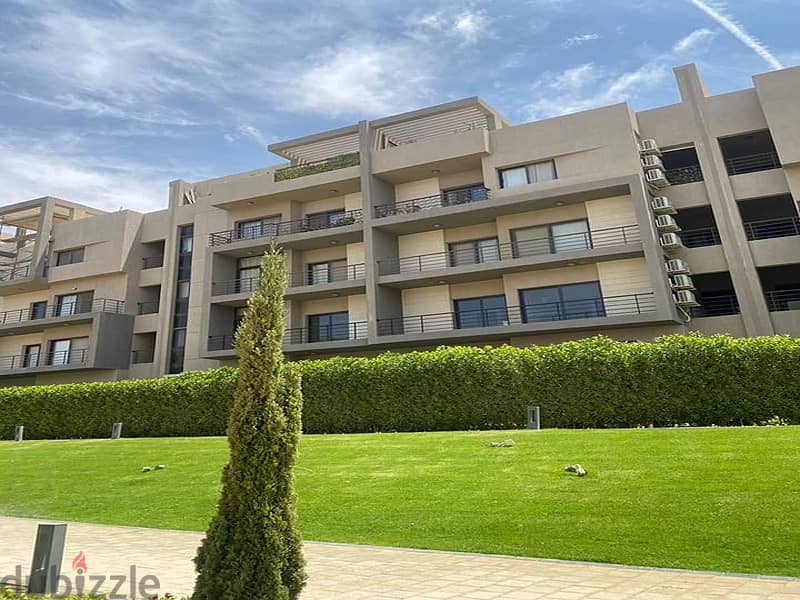 a ready to move apartment in marasem fifth square 10